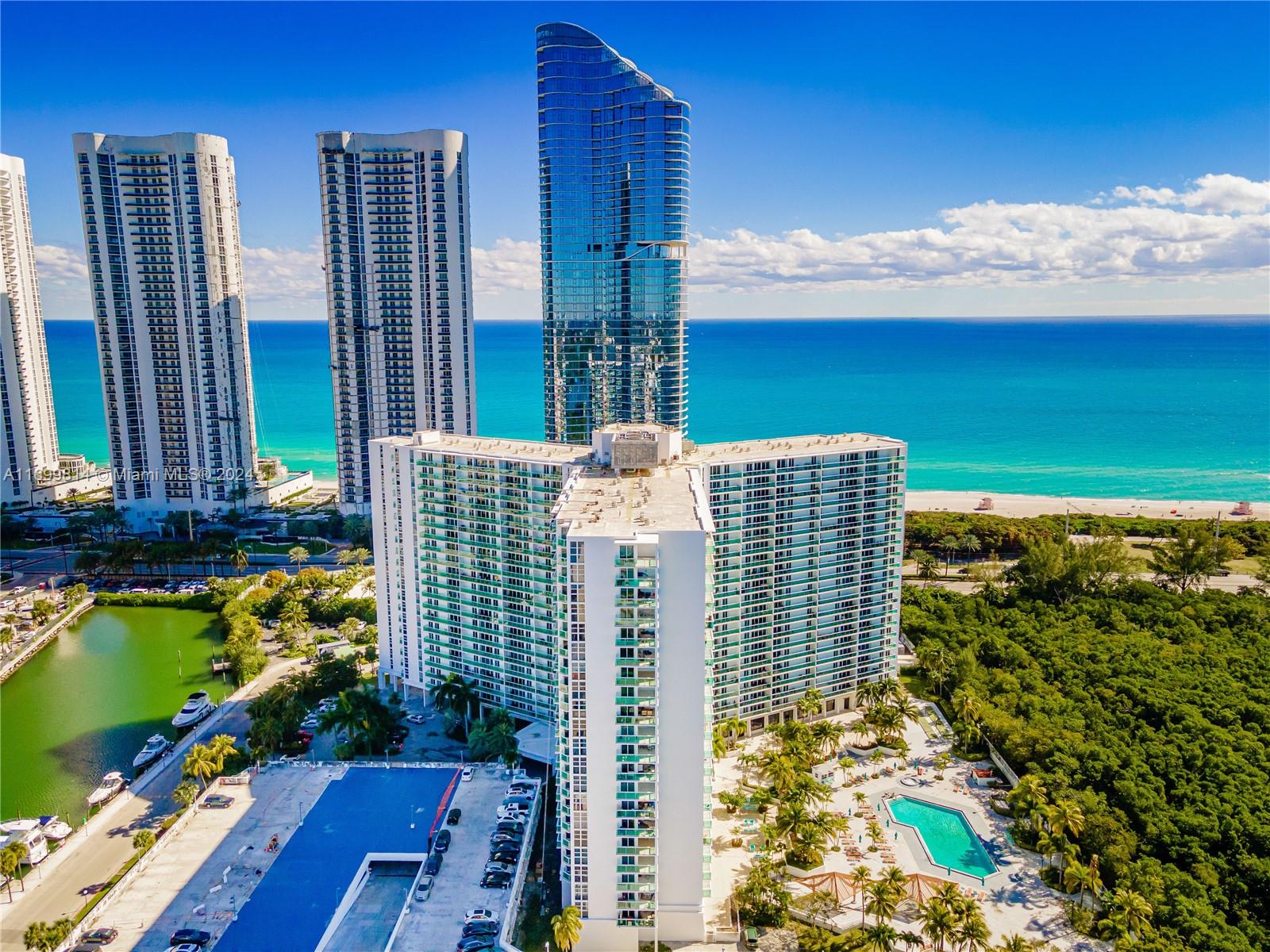 100 Bayview Dr #1528, Sunny Isles Beach, Florida image 29