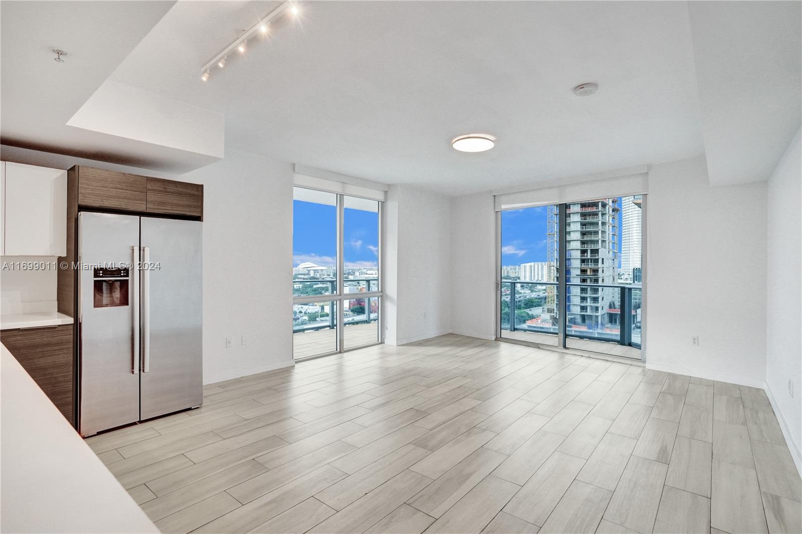 1010 SW 2nd Ave #1708, Miami FL 33130
