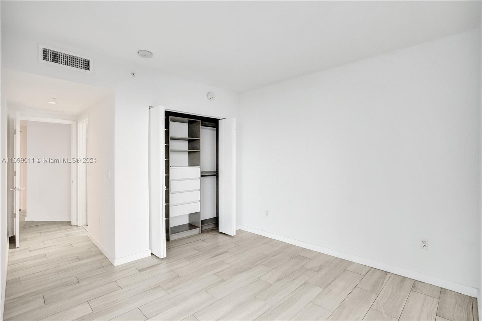 1010 SW 2nd Ave #1708, Miami FL 33130