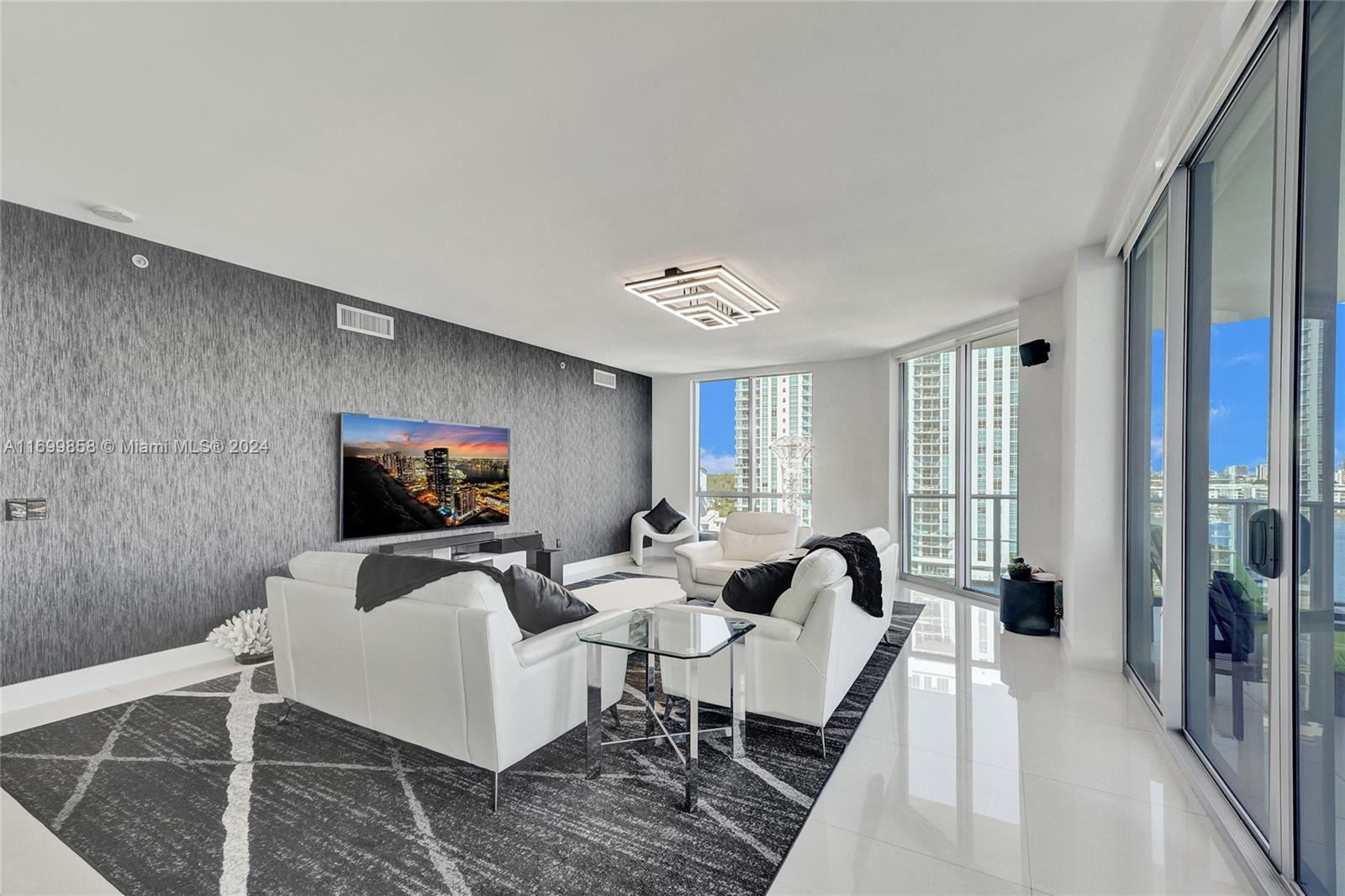 17111 Biscayne Blvd #909, North Miami Beach, Florida image 18