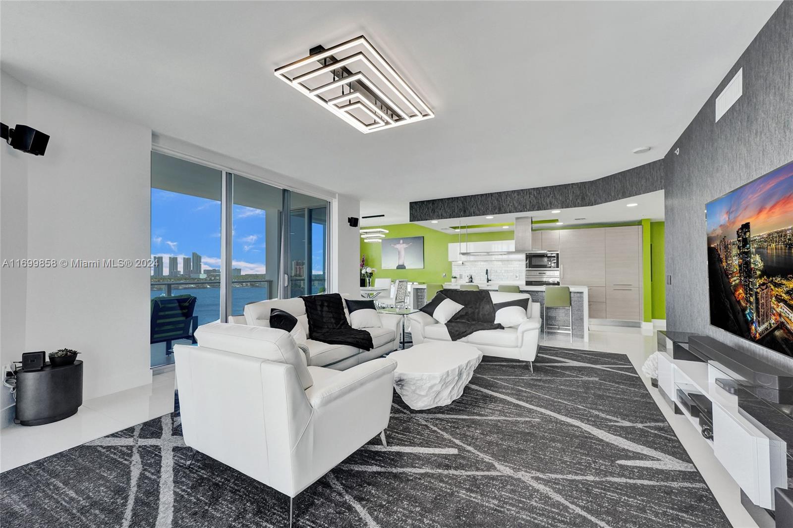 17111 Biscayne Blvd #909, North Miami Beach, Florida image 21