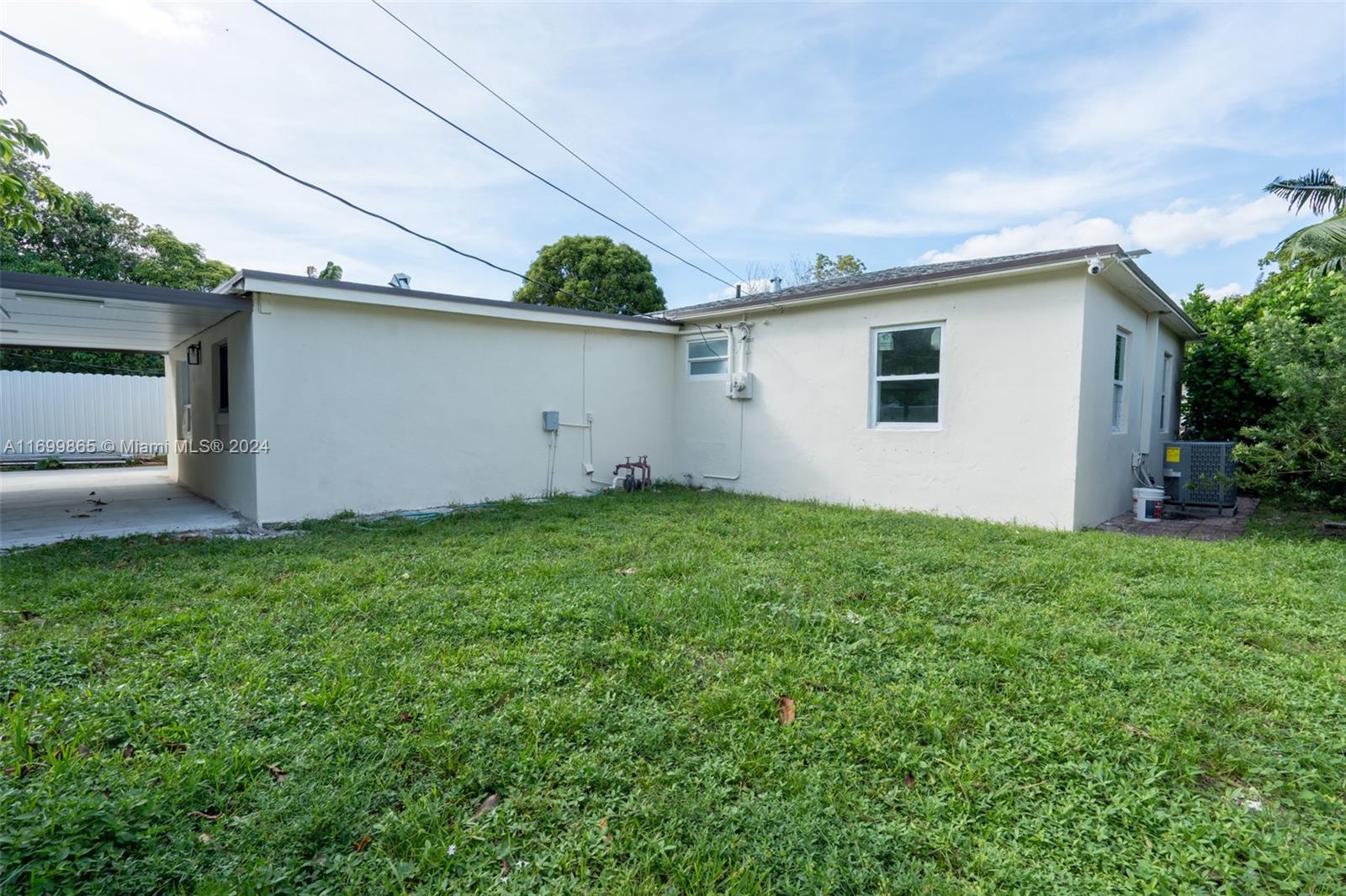 1180 NE 132nd St, North Miami, Florida image 8