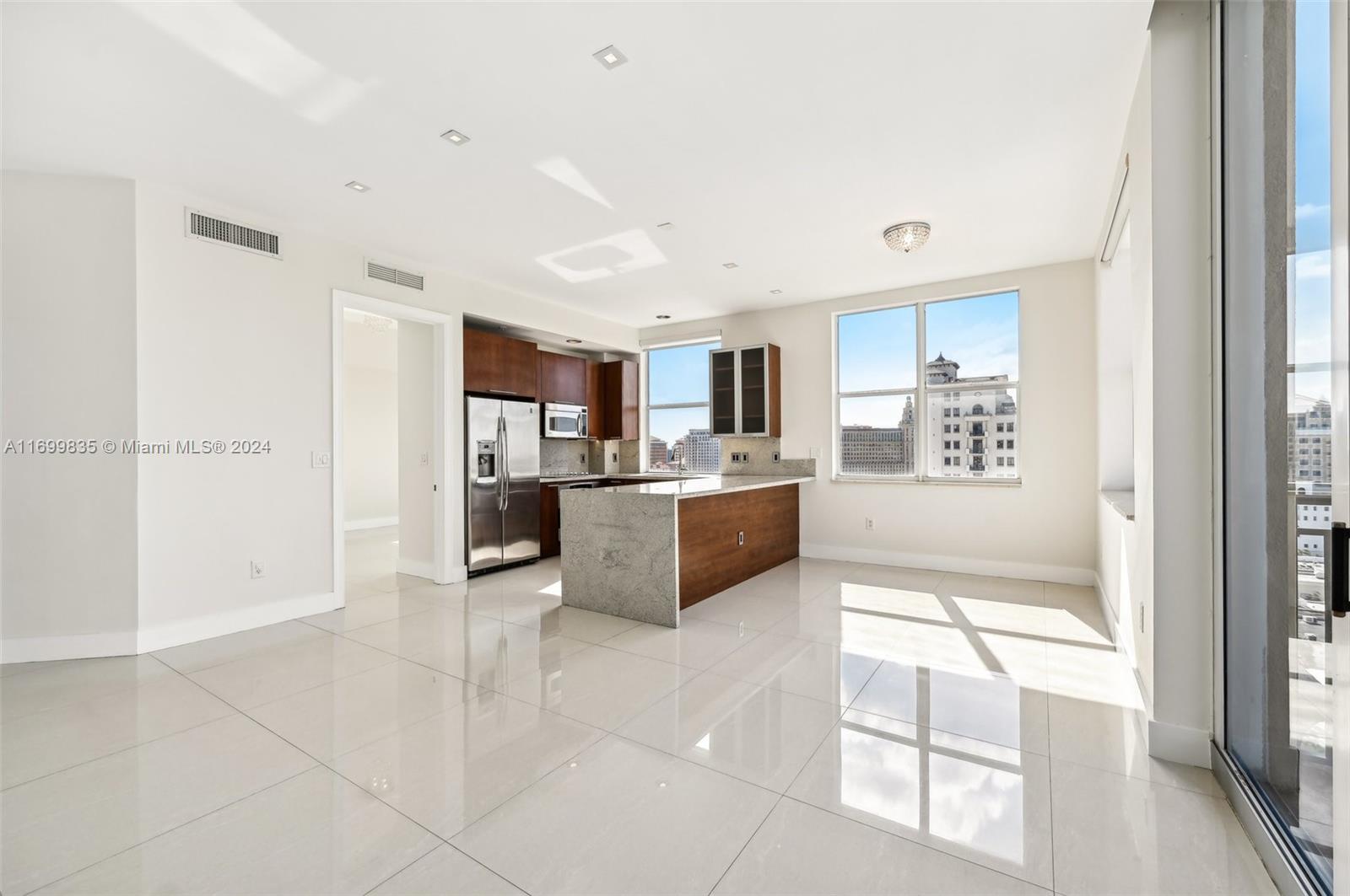 1607 Ponce De Leon Blvd #14B, Coral Gables, Florida image 3