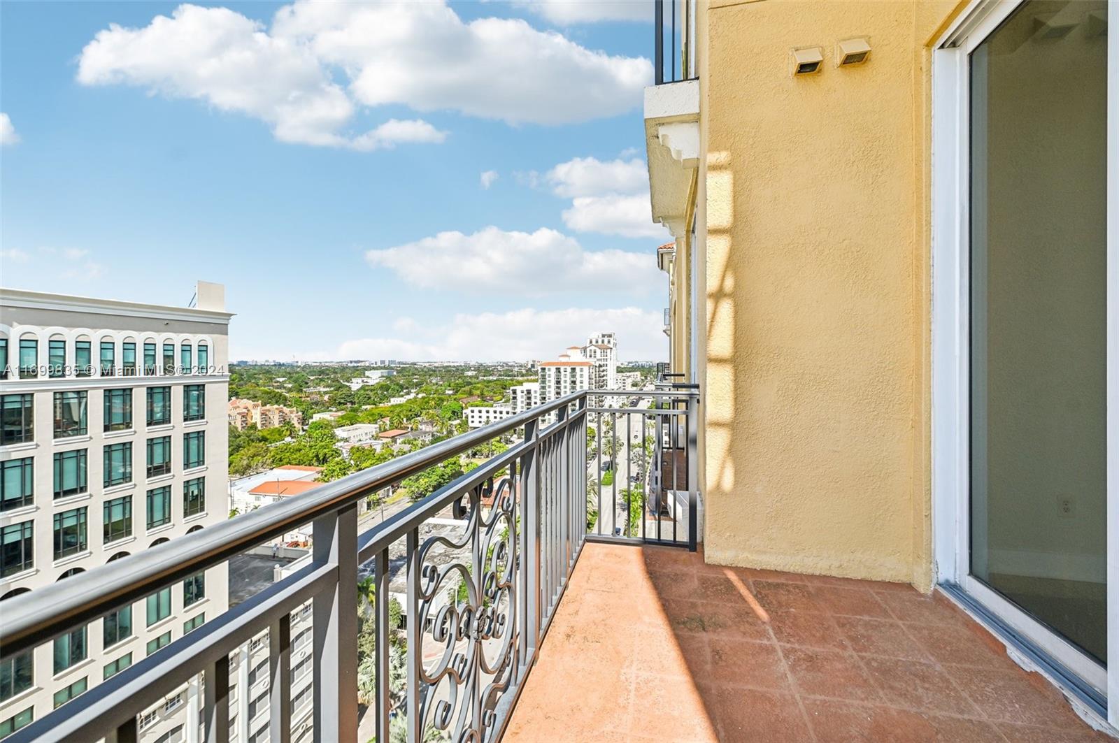 1607 Ponce De Leon Blvd #14B, Coral Gables, Florida image 34