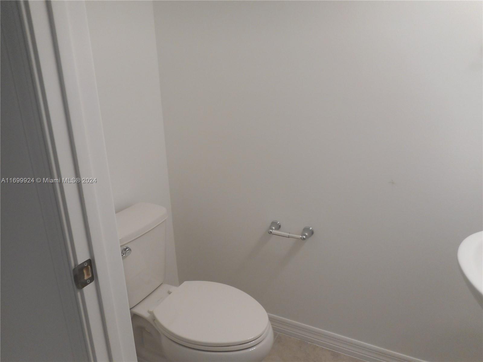 Property photo # 8