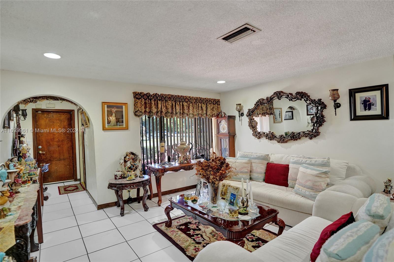 4120 NW 78th Ter, Coral Springs, Florida image 9