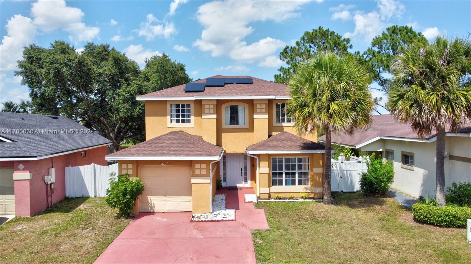 2709 Emerson Lane, Kissimmee, Florida image 3