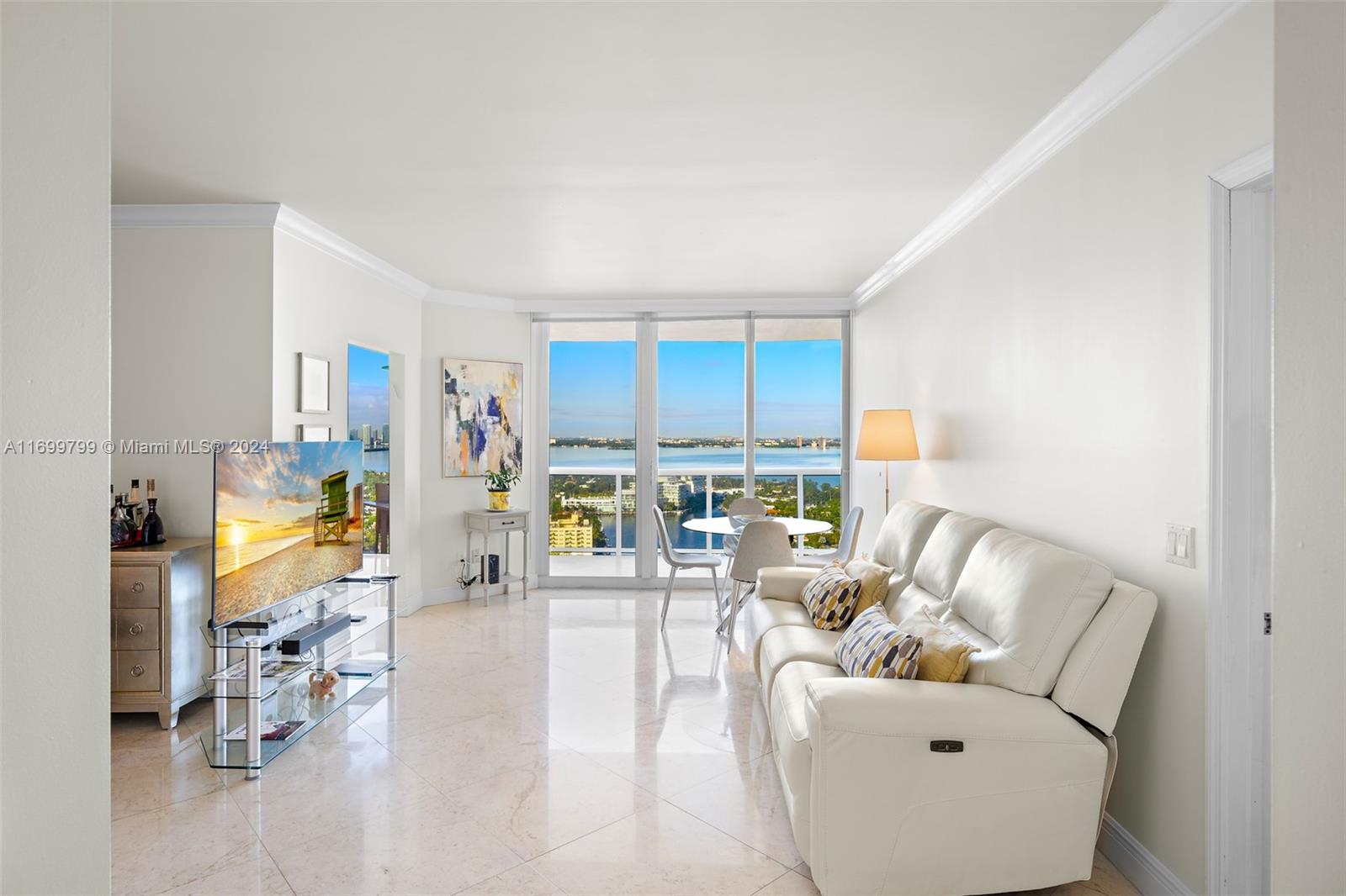 4775 Collins Ave #3406, Miami Beach FL 33140