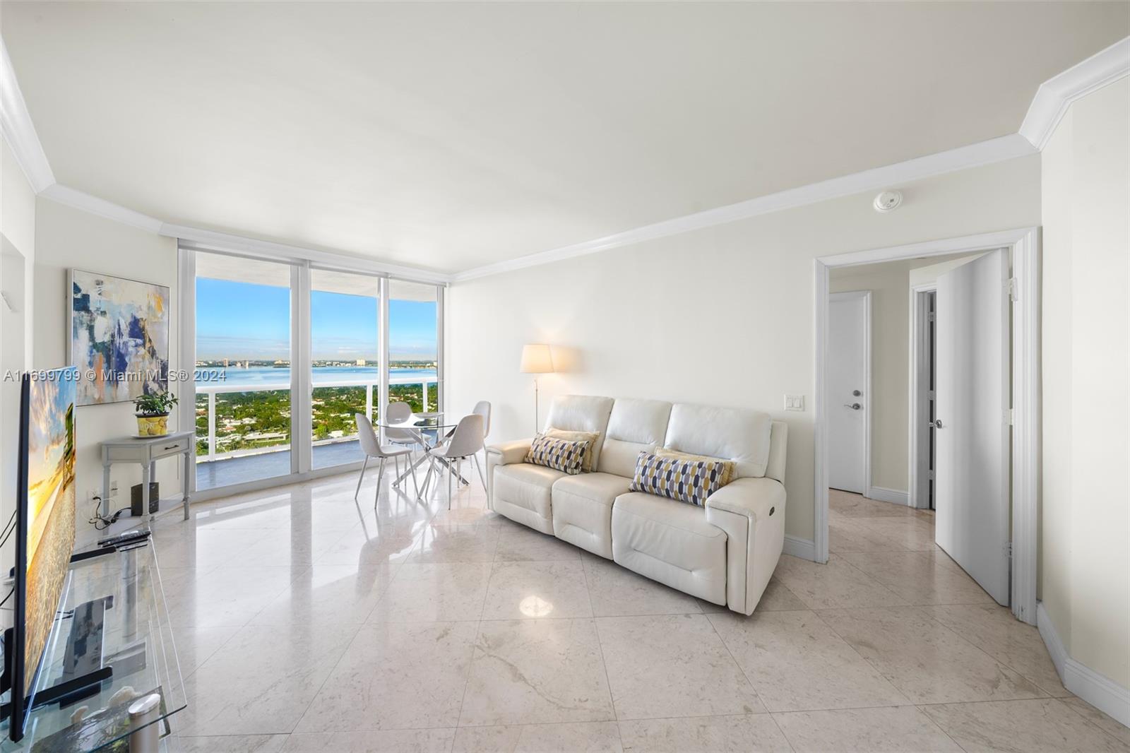4775 Collins Ave #3406, Miami Beach FL 33140