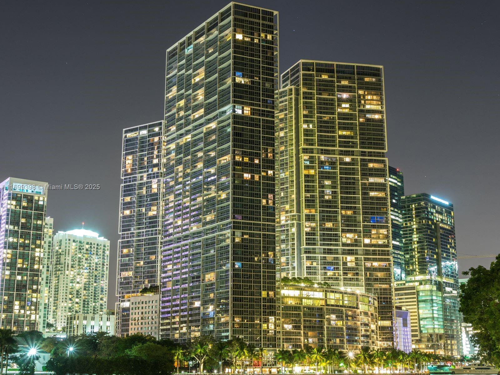 Fully furnished condo in the heart of Brickell at Icon by Phillippe Starck. White porcelain floors and views of Biscayne Bay, City and Miami River in this spacious 1 bed, 1 bath unit. Walk to Brickell City Center, Financial District and fine restaurants. 5-Star Spa, Fitness Center, Olympic Pool, Sauna, Business Center, Billiard Room and Cafe. Assigned parking space #11-135.