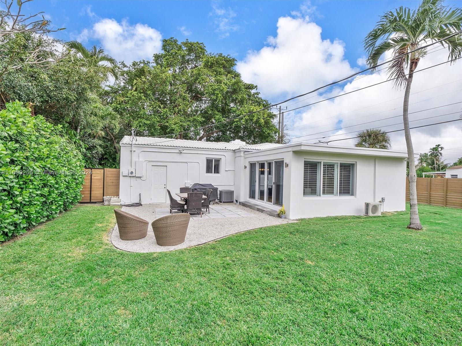 186 NE 107th St, Miami Shores, Florida image 32