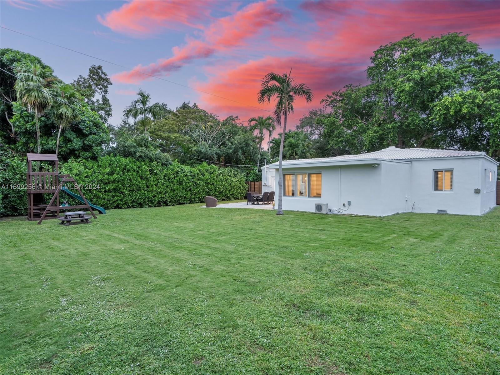 186 NE 107th St, Miami Shores, Florida image 8