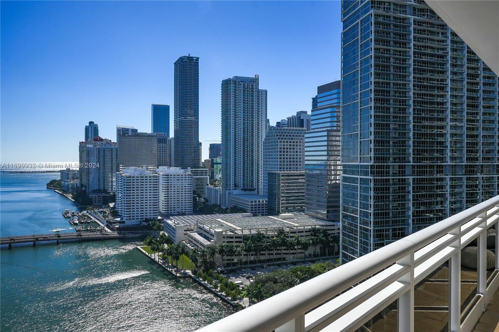 This large 2 bedroom unit is located at luxurious Carbonell on exclusive Brickell Key island. Enjoy phenomenal island and city views from the oversized balcony. Split floor plan offers privacy for both bedrooms. Carbonell offers an island lifestyle with top amenities including 2 tennis courts, golf putting area, indoor racquetball court, indoor basketball court, heated swimming pool, jacuzzi, BBQ area, children's playroom, party room, conference room, computer room, 2 story fitness center with the latest equipment, marketplace, restaurants, childrens park, jogging path. An island oasis in the middle of Miami.