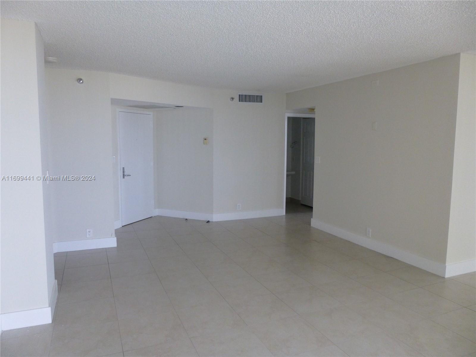 3530 Mystic Pointe Dr #3106, Aventura FL 33180
