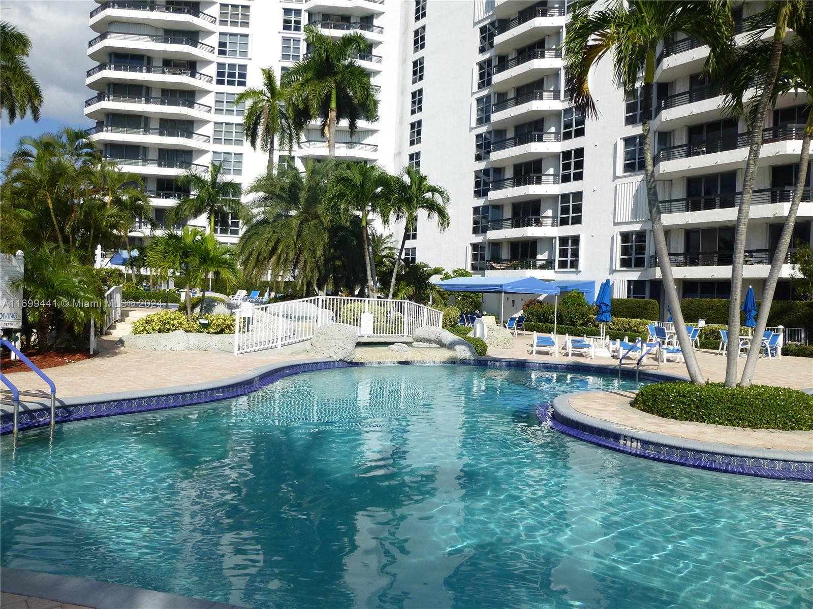 3530 Mystic Pointe Dr #3106, Aventura FL 33180
