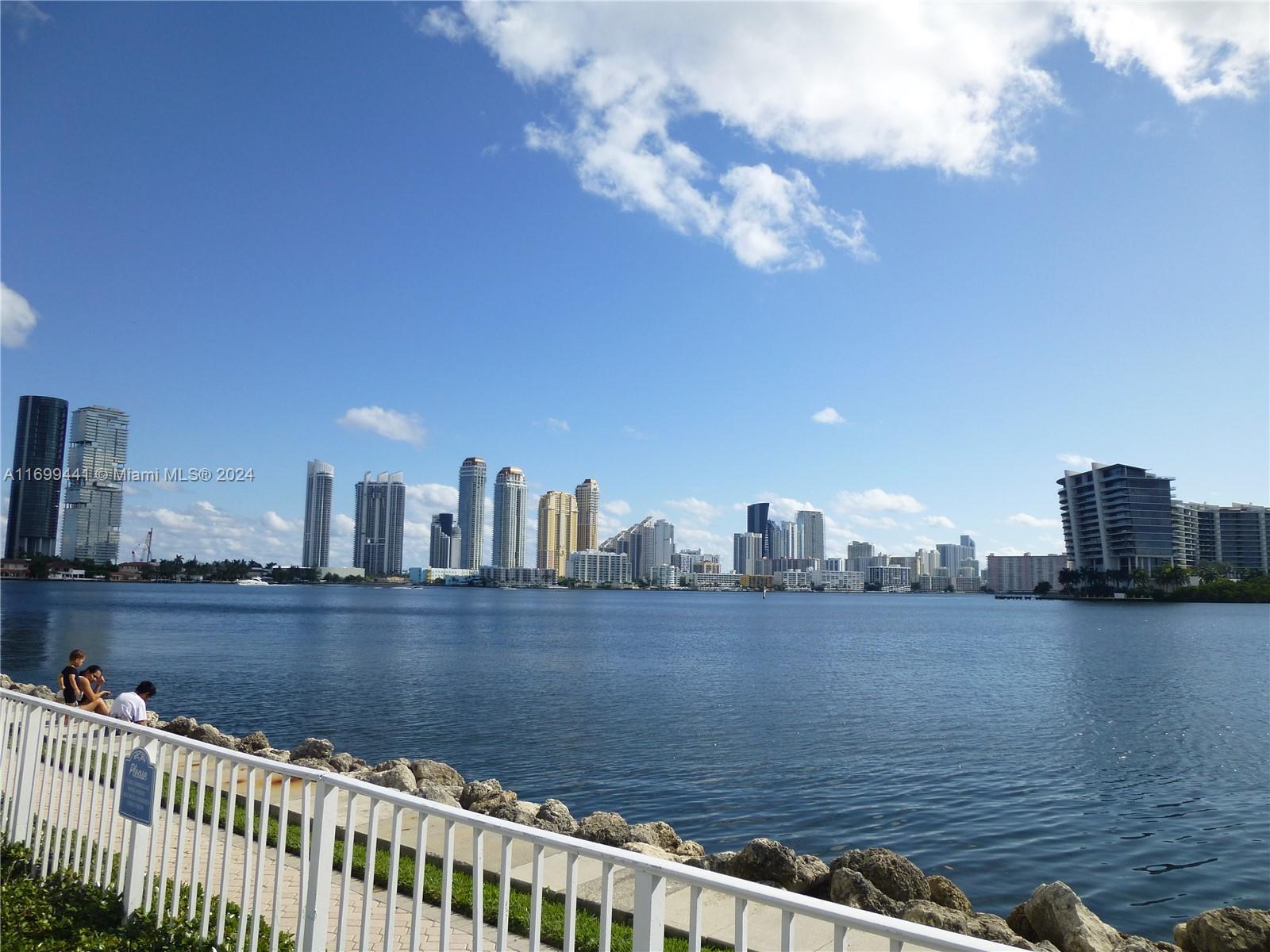 3530 Mystic Pointe Dr #3106, Aventura FL 33180