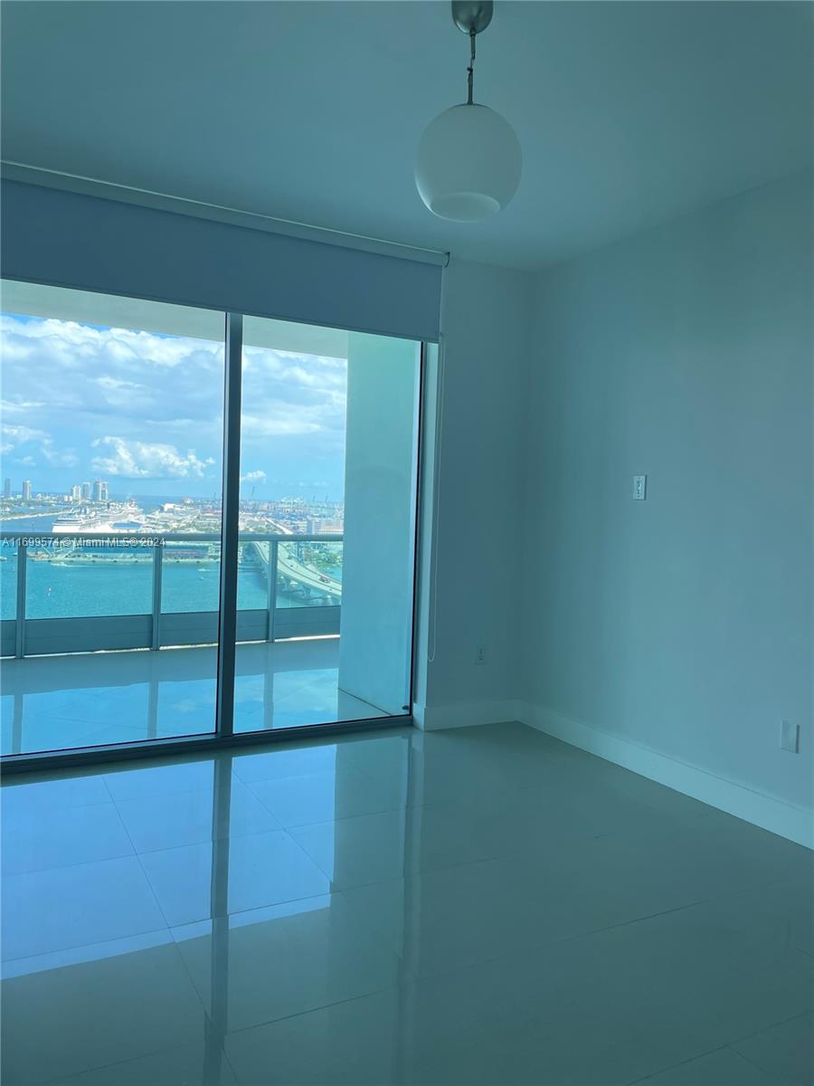 900 Biscayne Blvd #2909, Miami FL 33132