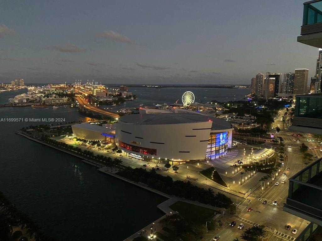 900 Biscayne Blvd #2909, Miami FL 33132
