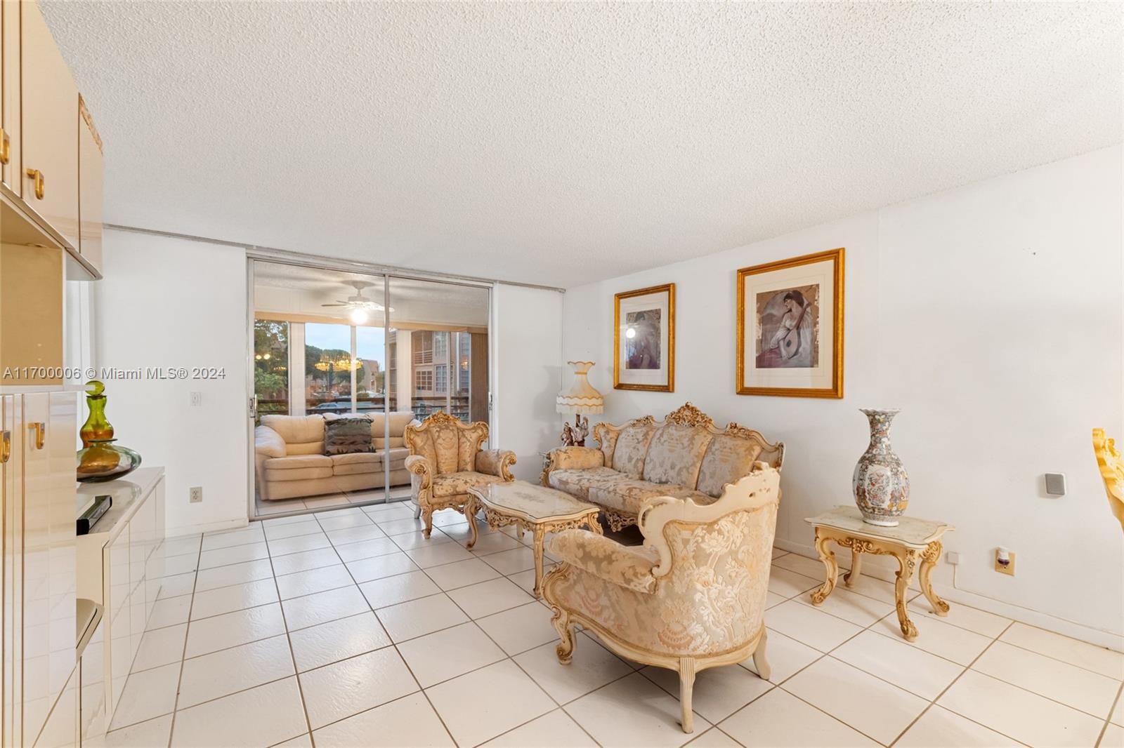 9781 Sunrise Lakes Blvd #204, Sunrise, Florida image 13