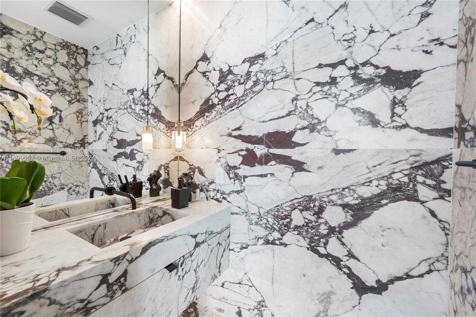 1300 Monad Ter #11B, Miami Beach FL 33139