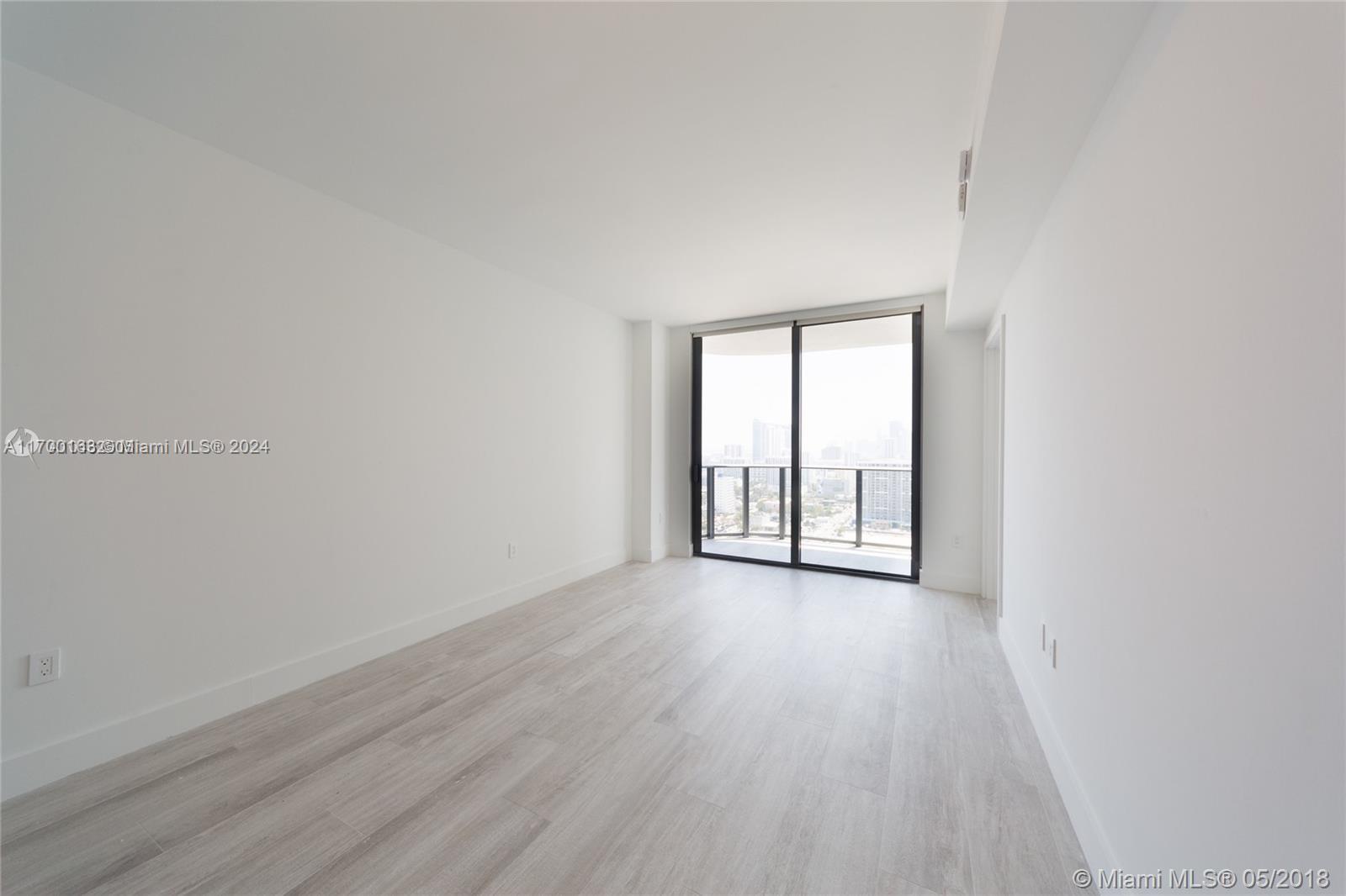 121 NE 34th St #2703, Miami FL 33137