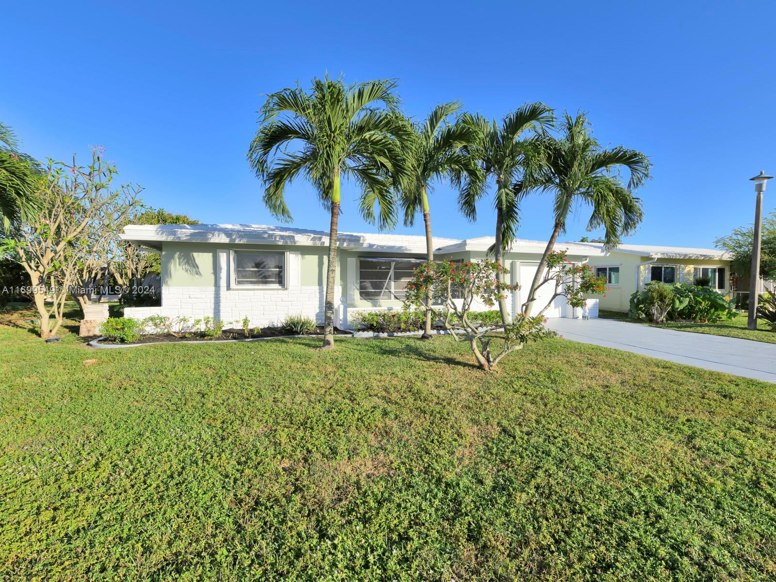 1070 NW 68th Ter, Margate, Florida image 2