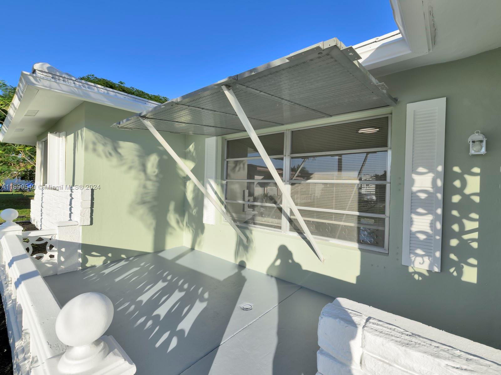 1070 NW 68th Ter, Margate, Florida image 6