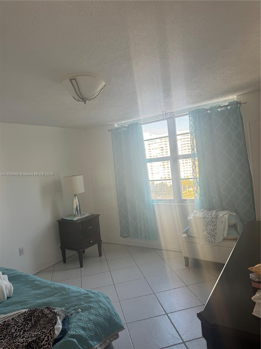 2750 NE 183rd St #1210, Aventura, Florida image 26