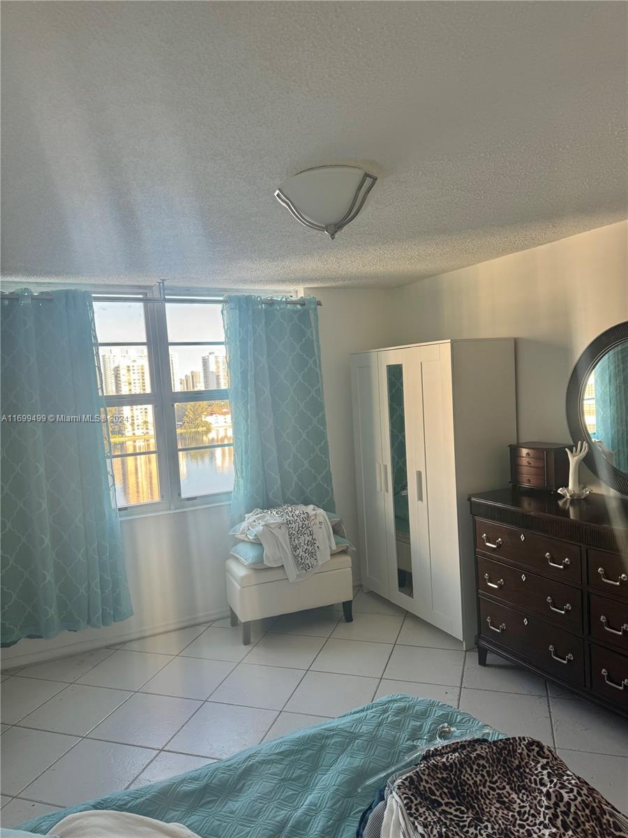 2750 NE 183rd St #1210, Aventura, Florida image 27