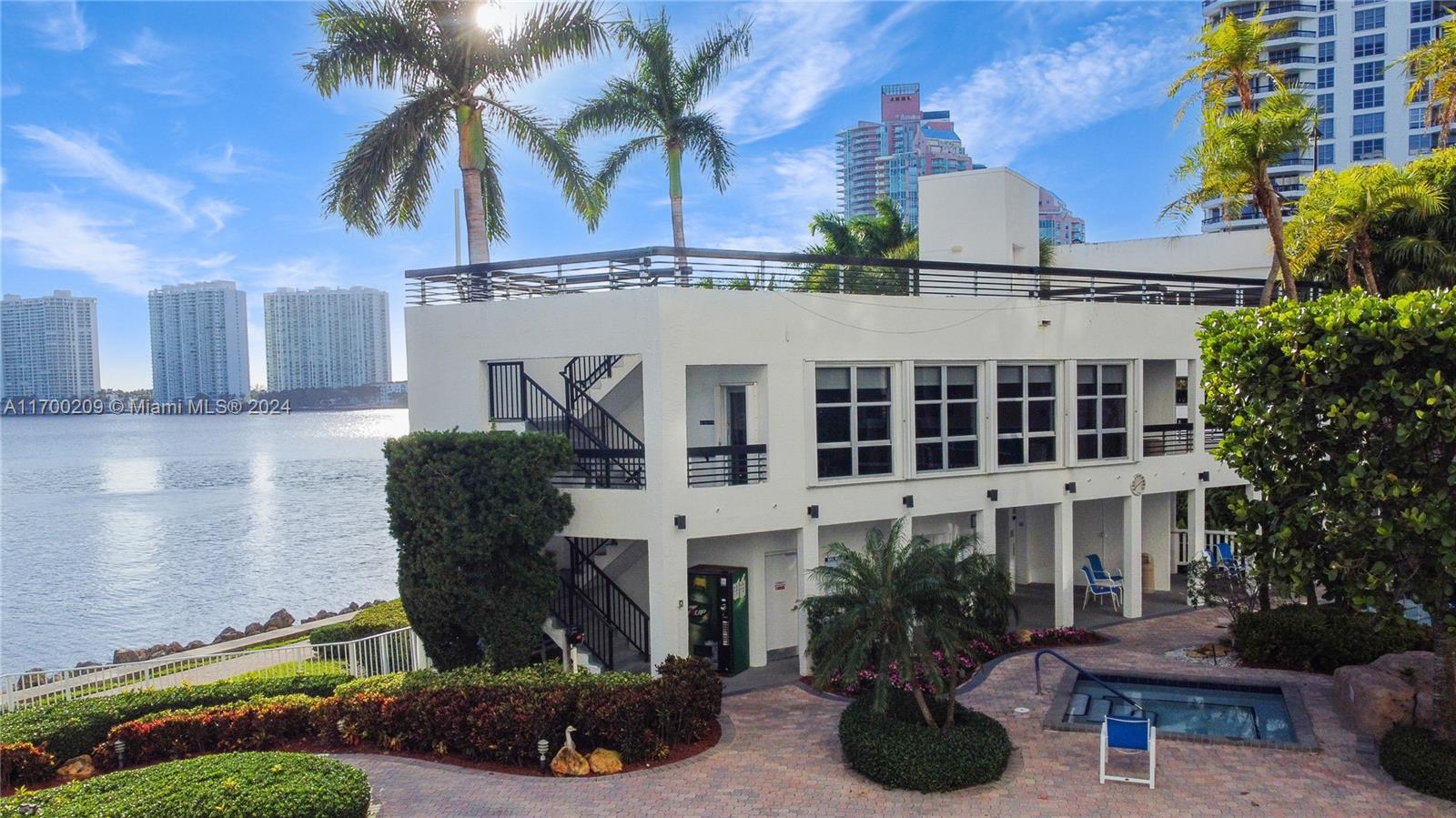 3600 Mystic Pointe Dr #1408, Aventura FL 33180