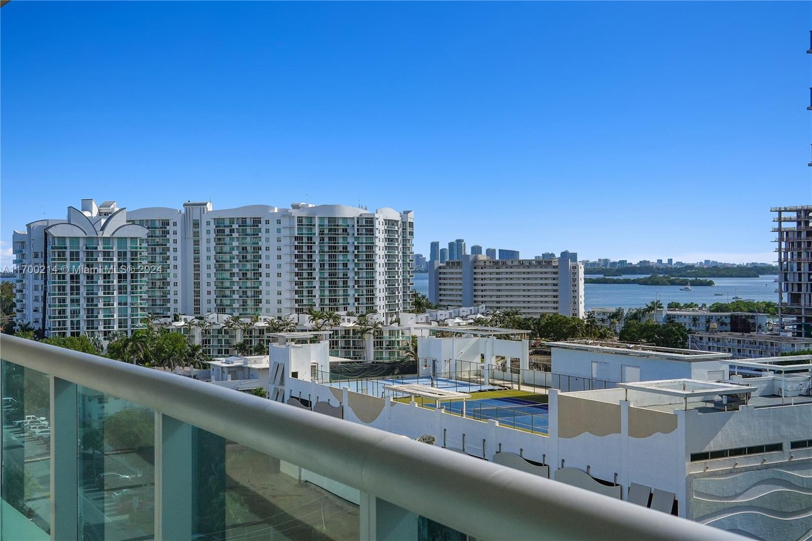 7935 East Dr #1002, North Bay Village FL 33141