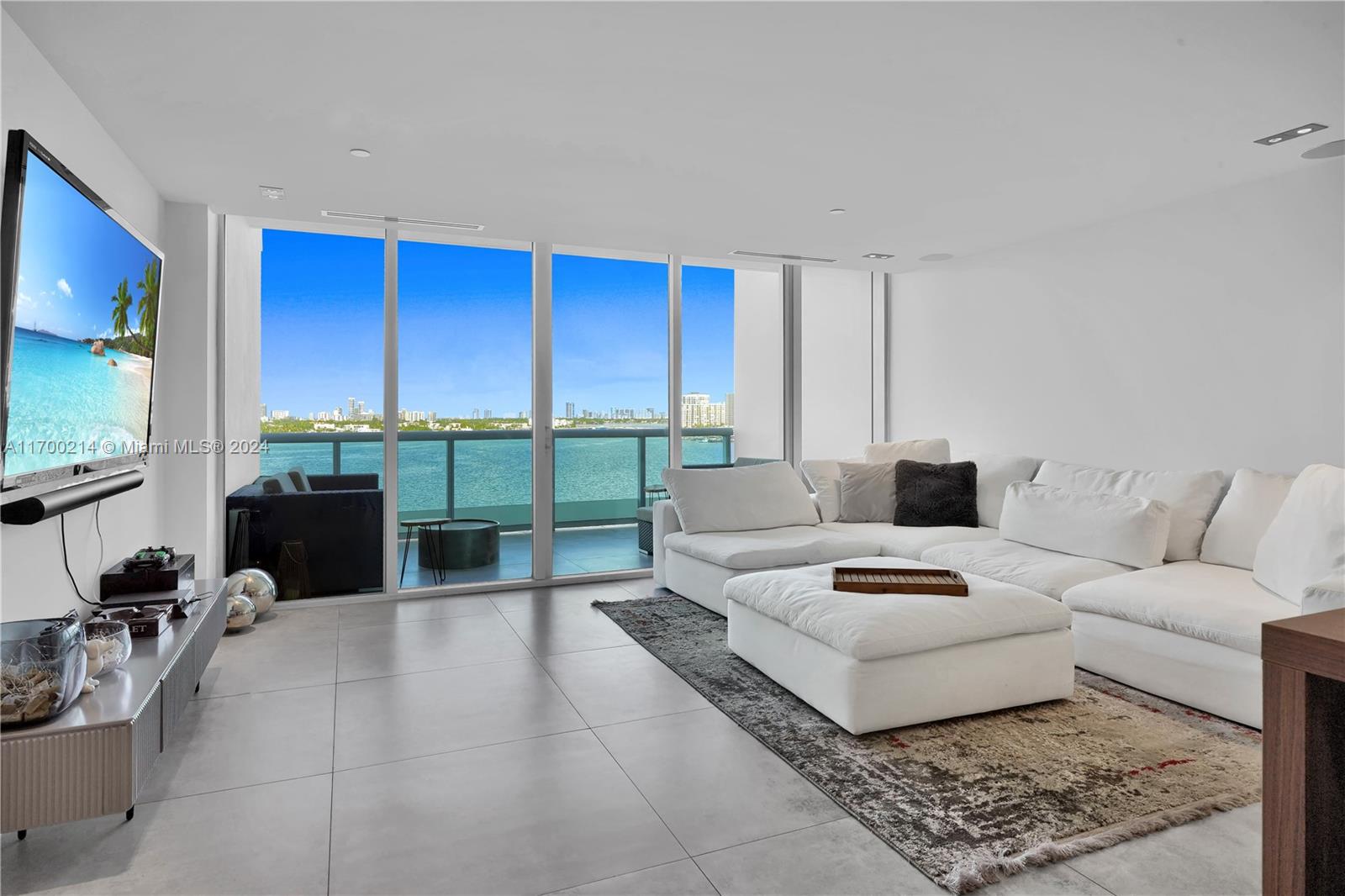 7935 East Dr #1002, North Bay Village FL 33141