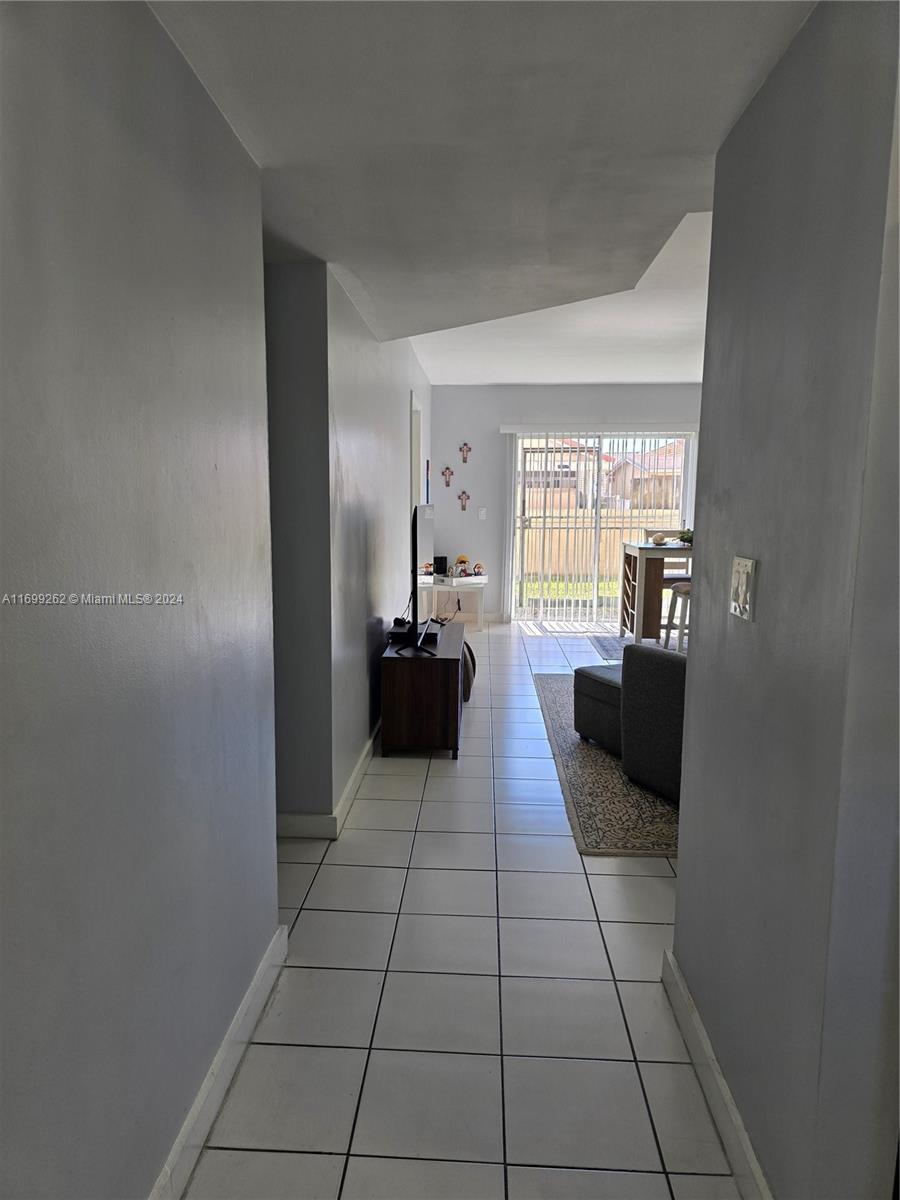 2630 W 76th St #104, Hialeah, Florida image 3