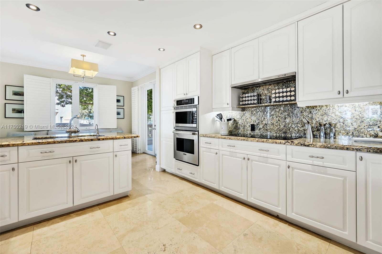 2016 Fisher Island Dr #2016, Miami Beach FL 33109