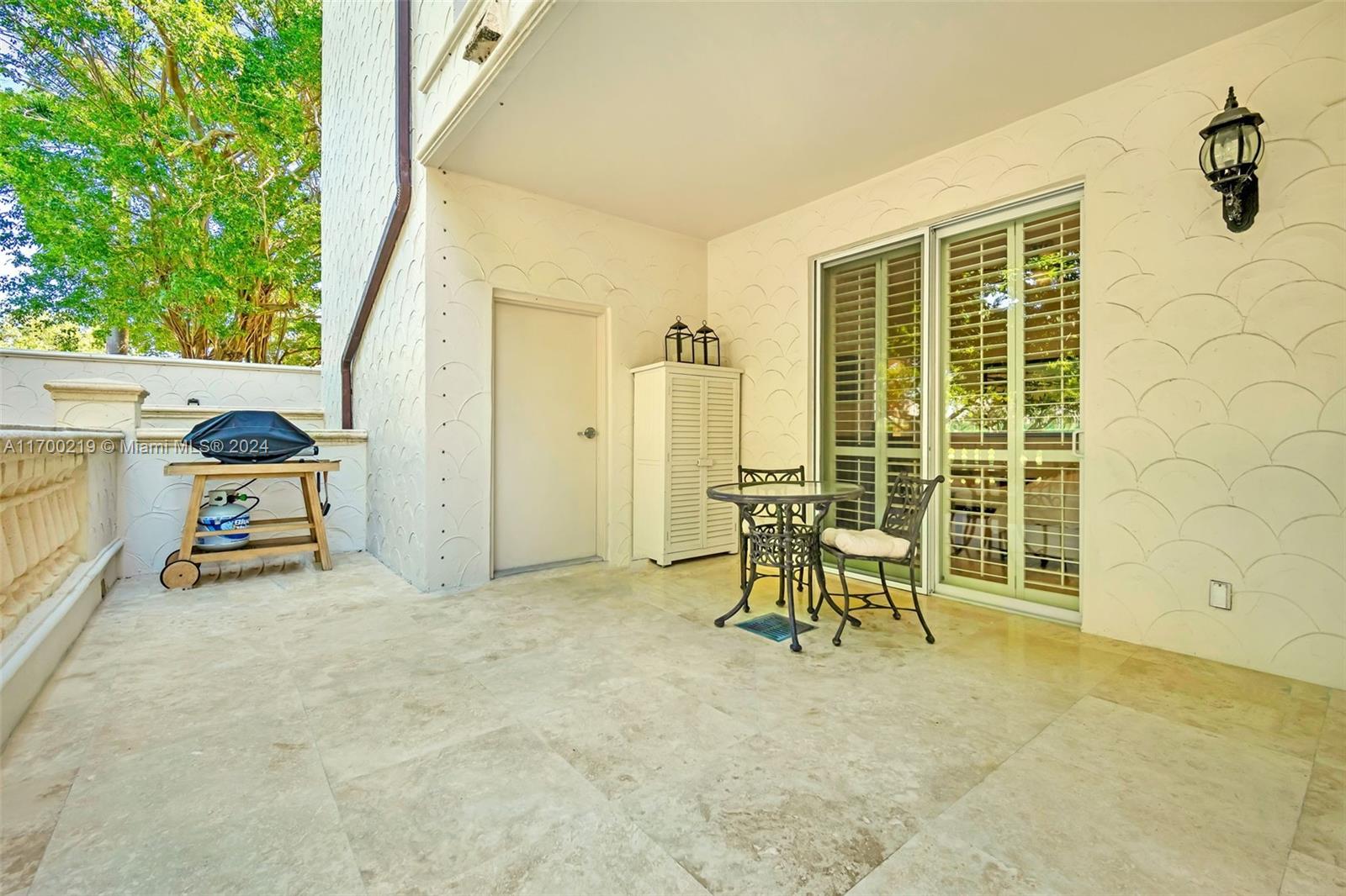 2016 Fisher Island Dr #2016, Miami Beach FL 33109
