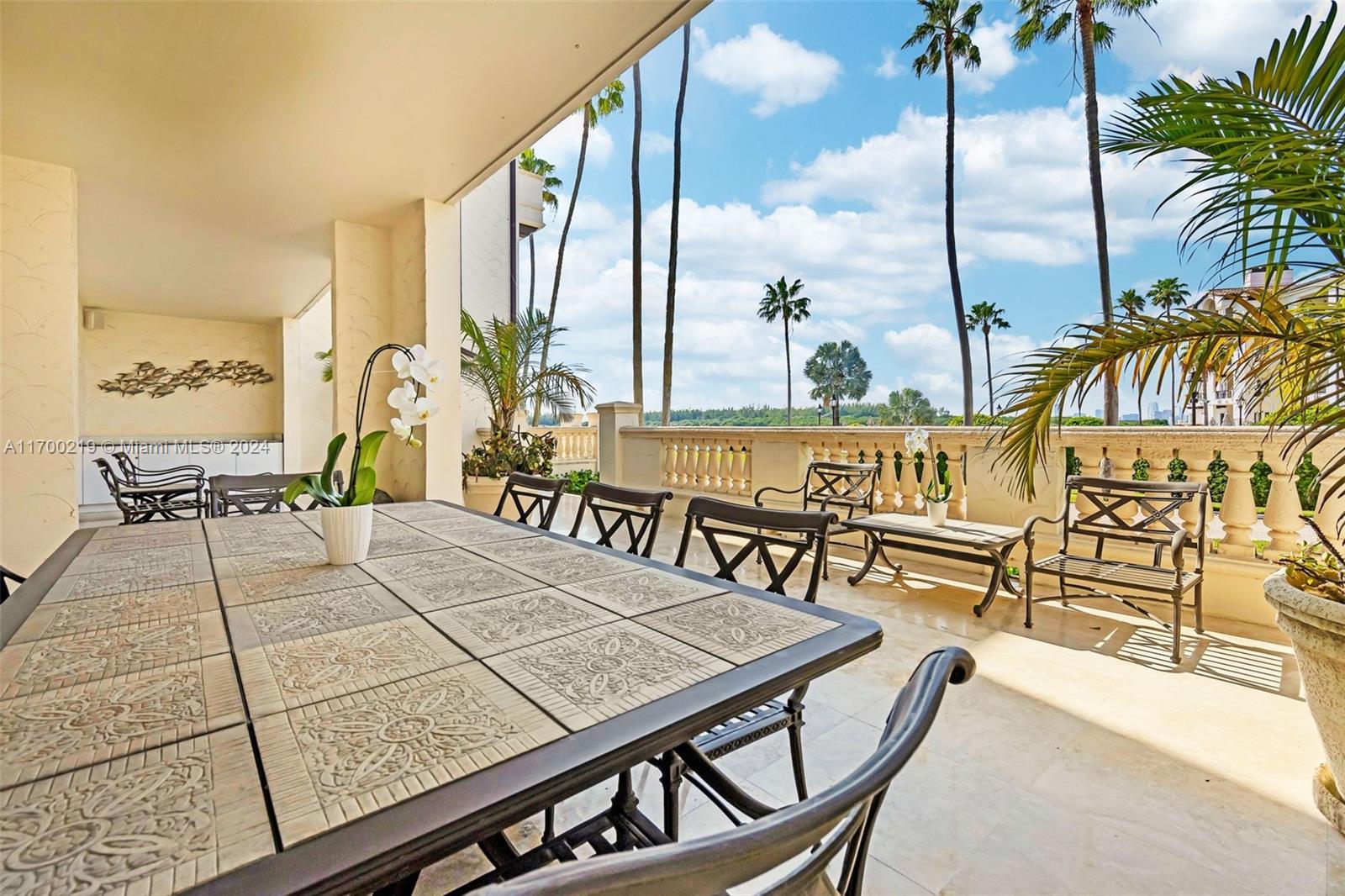 2016 Fisher Island Dr #2016, Miami Beach FL 33109
