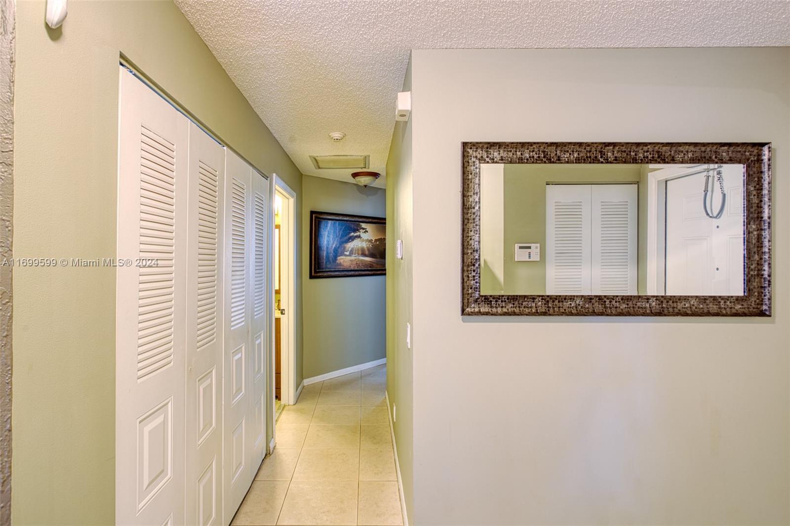 9366 Arborwood Cir, Davie, Florida image 23