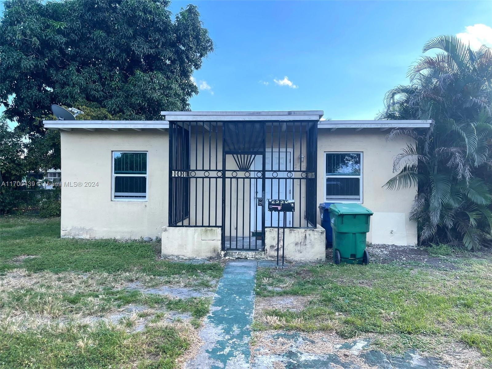 Residential, Miami Gardens, Florida image 1