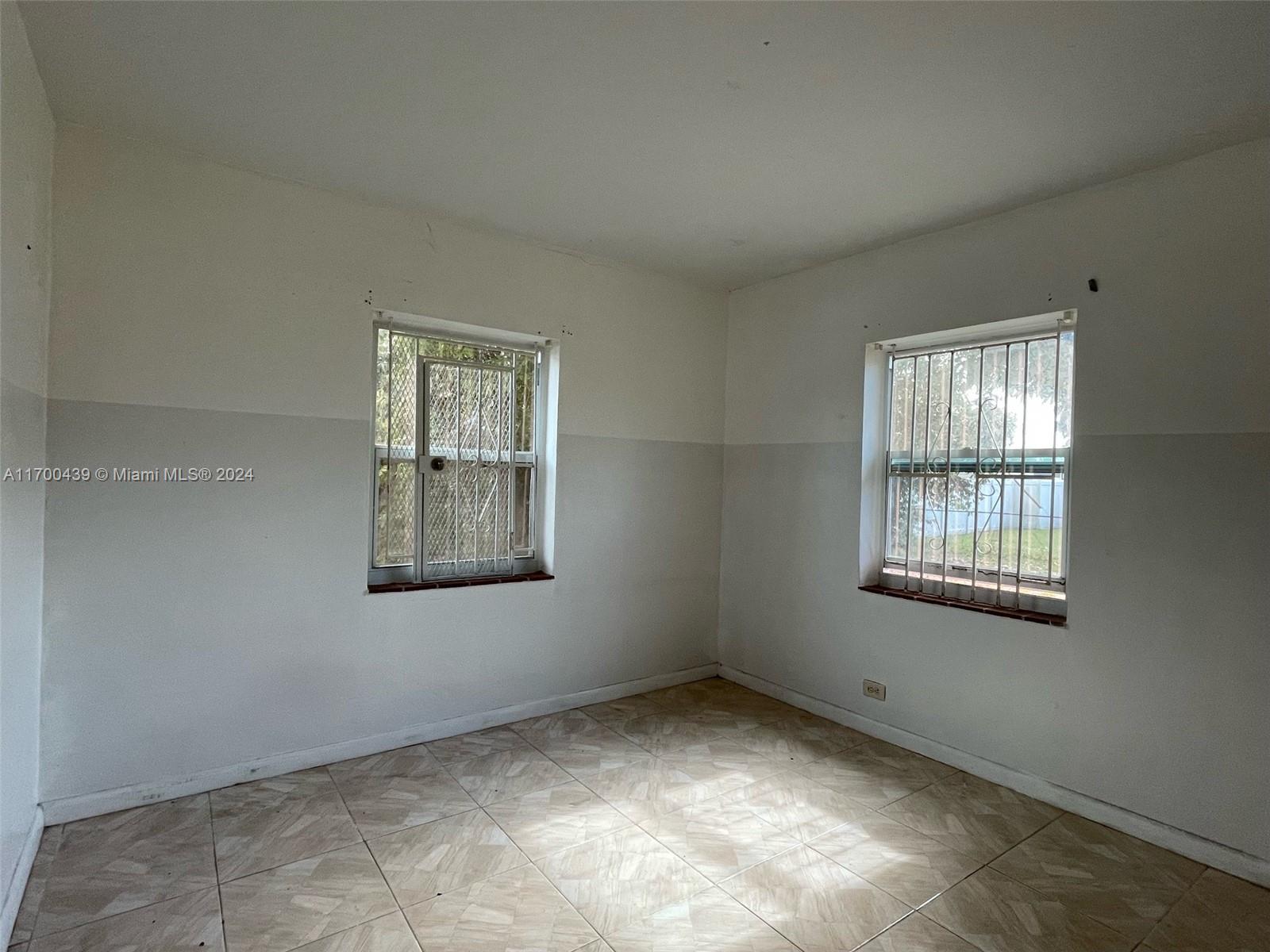 Residential, Miami Gardens, Florida image 15