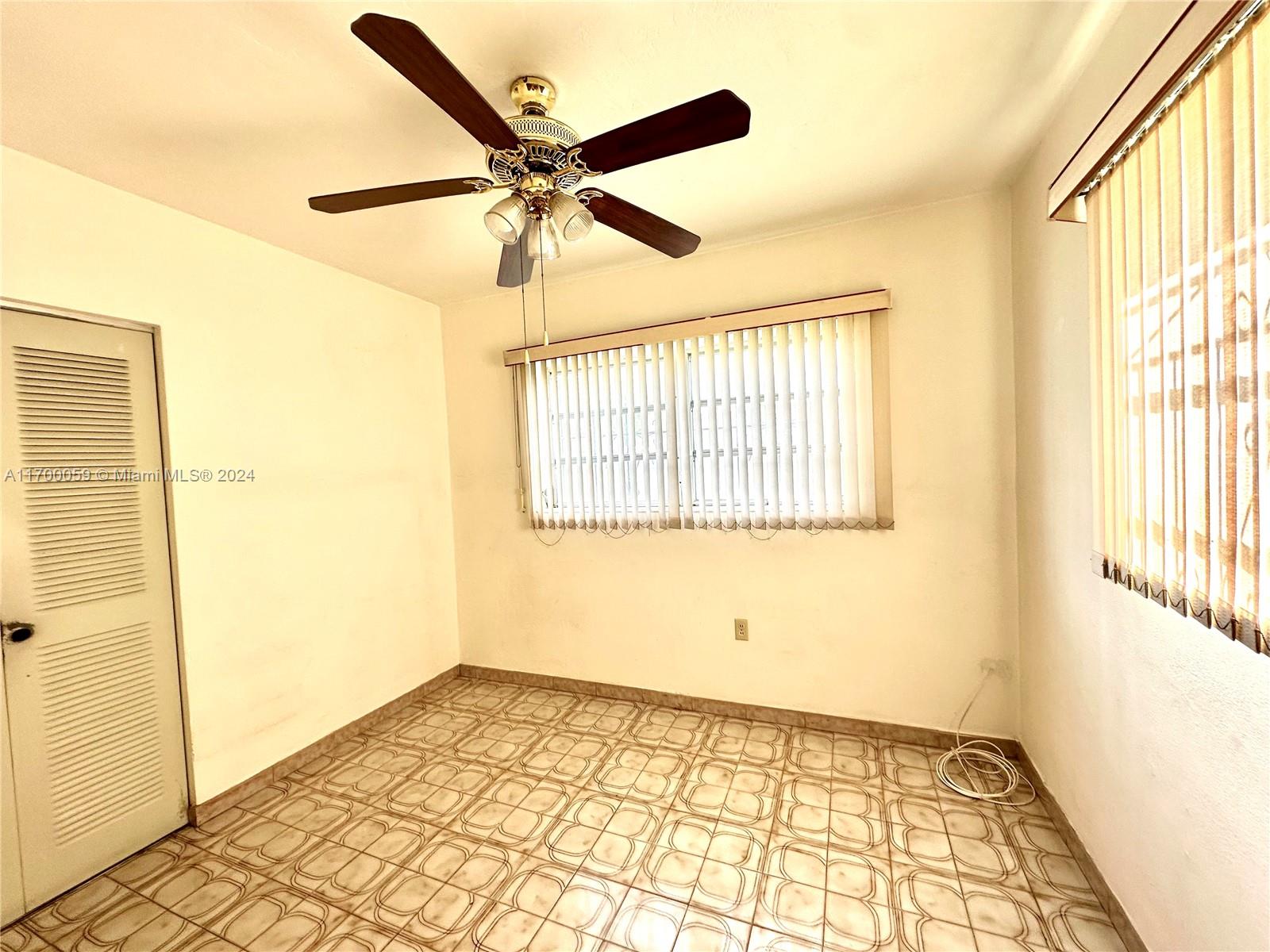 480 W 37th St, Hialeah, Florida image 29