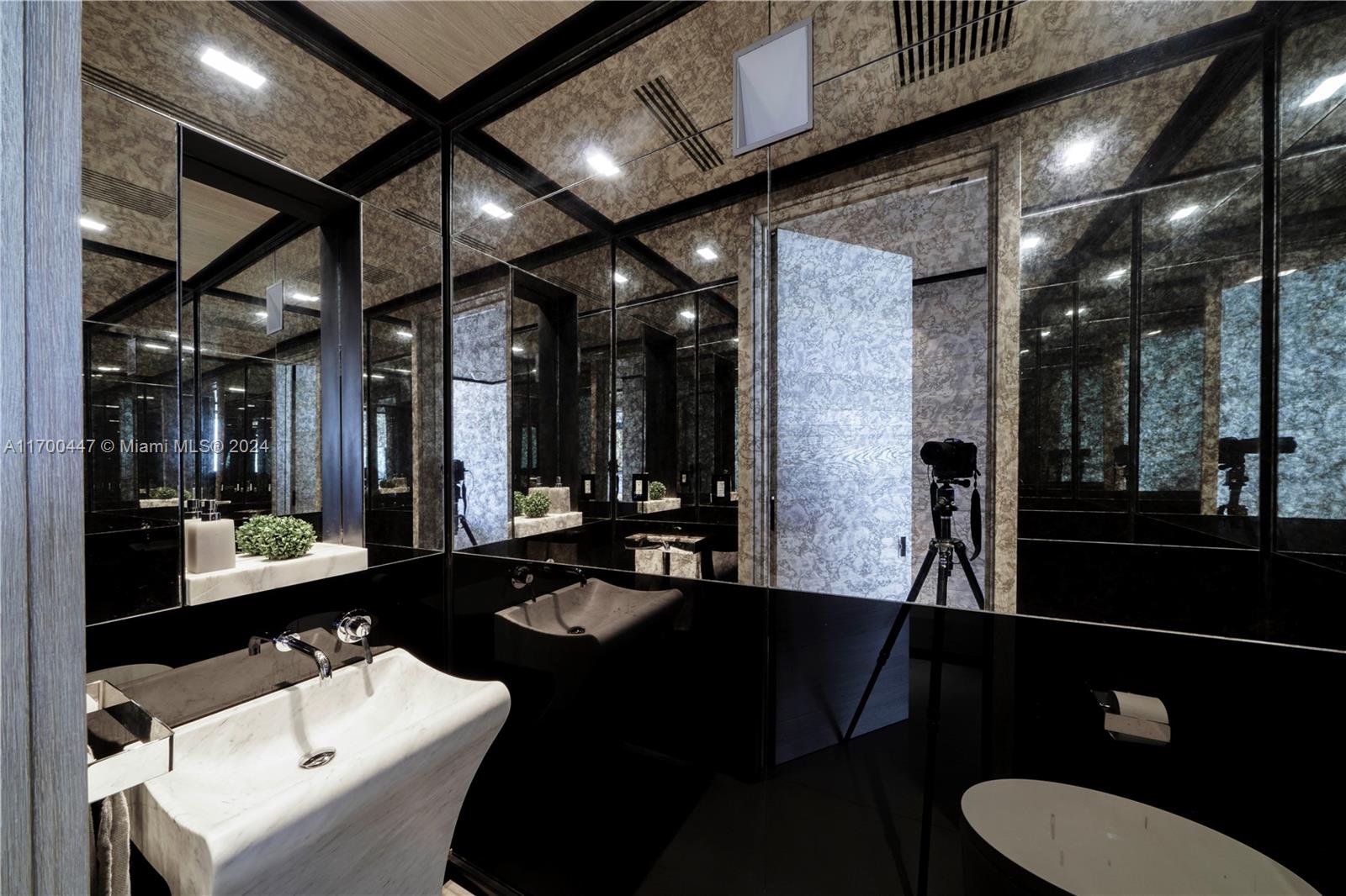 9705 Collins Ave #2403N, Bal Harbour FL 33154