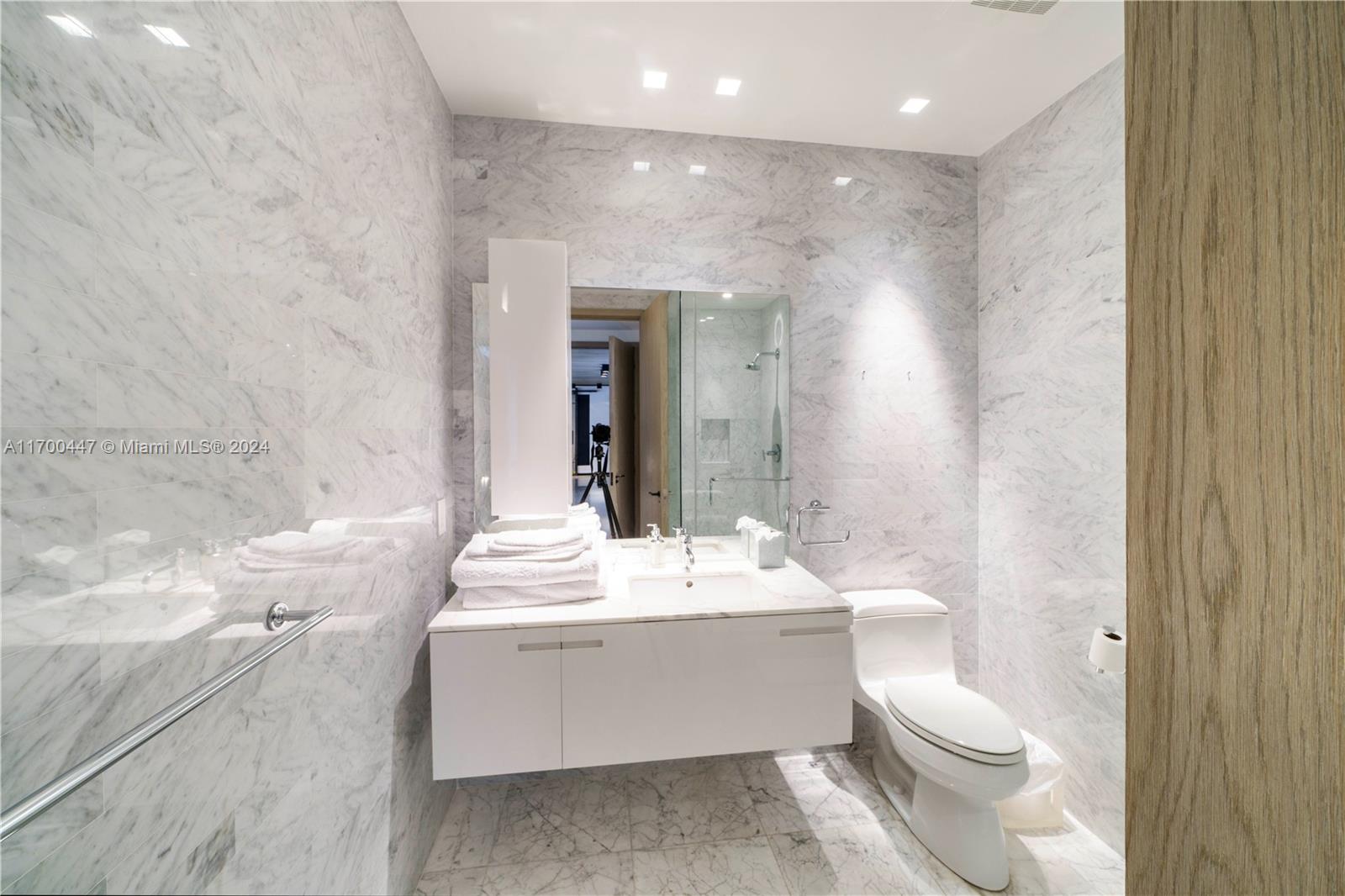 9705 Collins Ave #2403N, Bal Harbour FL 33154