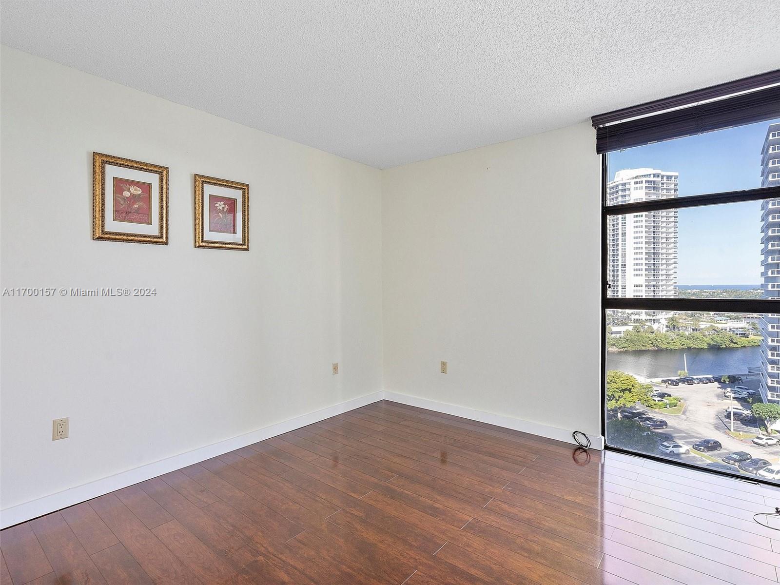 3731 N Country Club Dr #1123, Aventura, Florida image 18