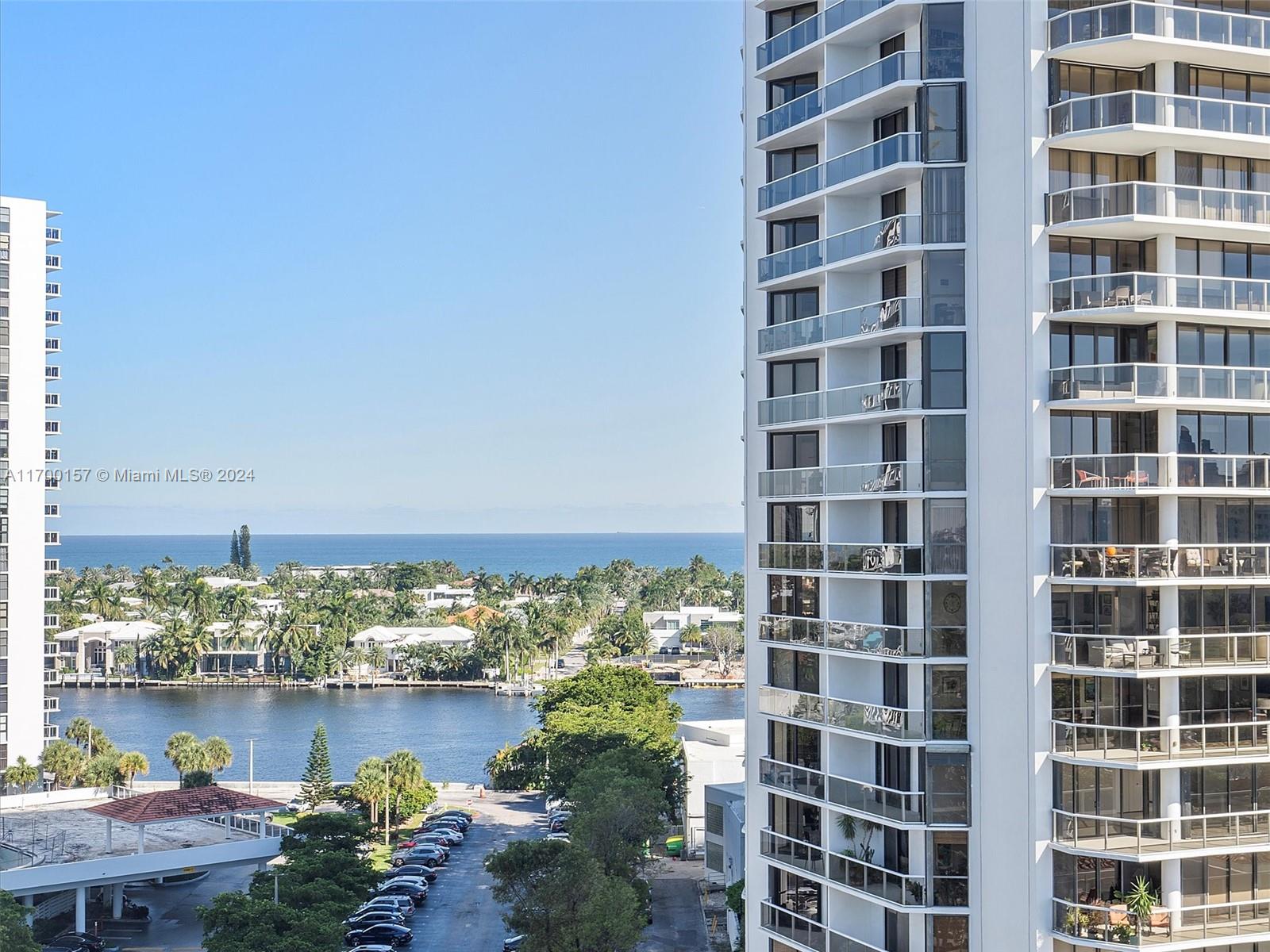 3731 N Country Club Dr #1123, Aventura, Florida image 24