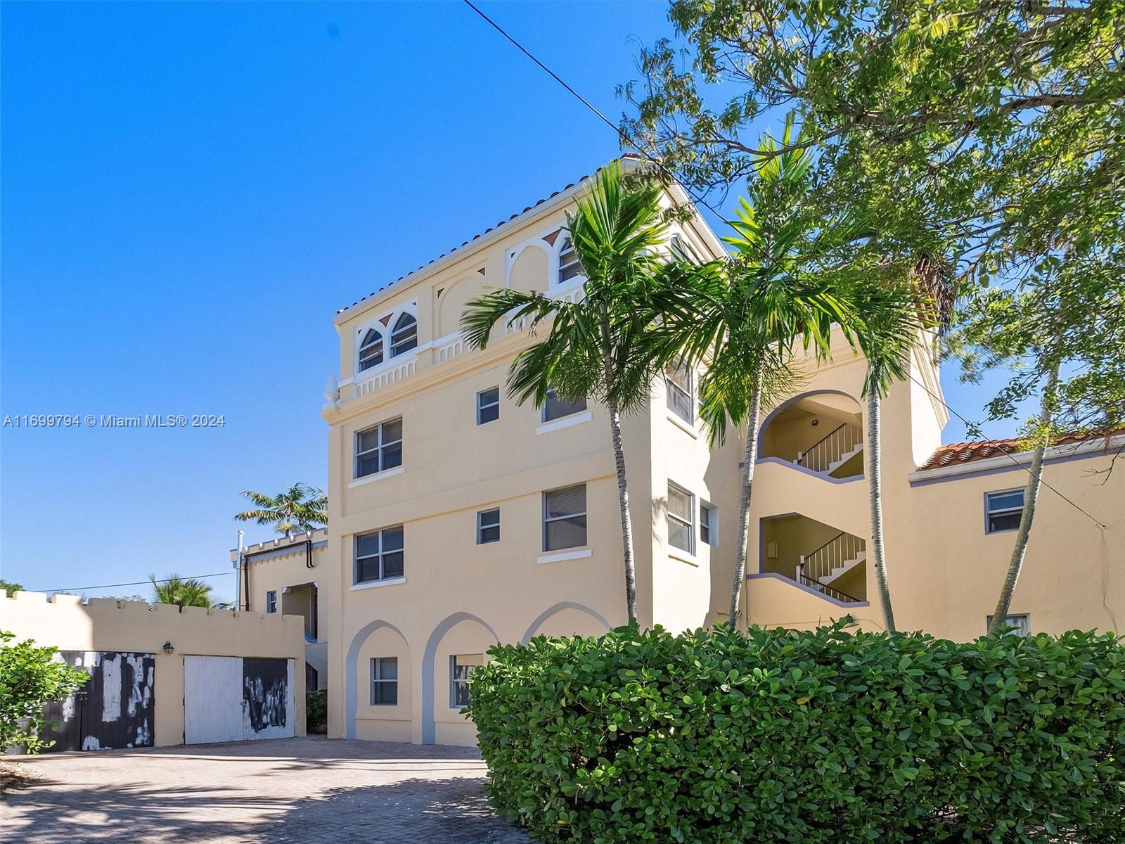 421 Grand Concourse #15, Miami Shores, Florida image 42