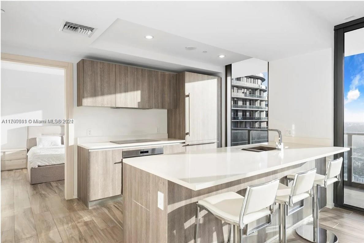 801 S Miami Ave #4509, Miami FL 33130