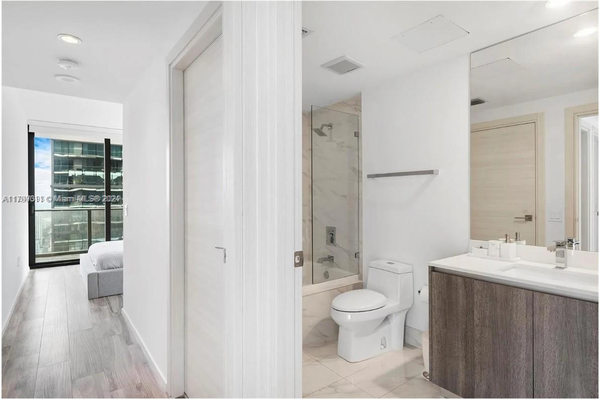 801 S Miami Ave #4509, Miami FL 33130