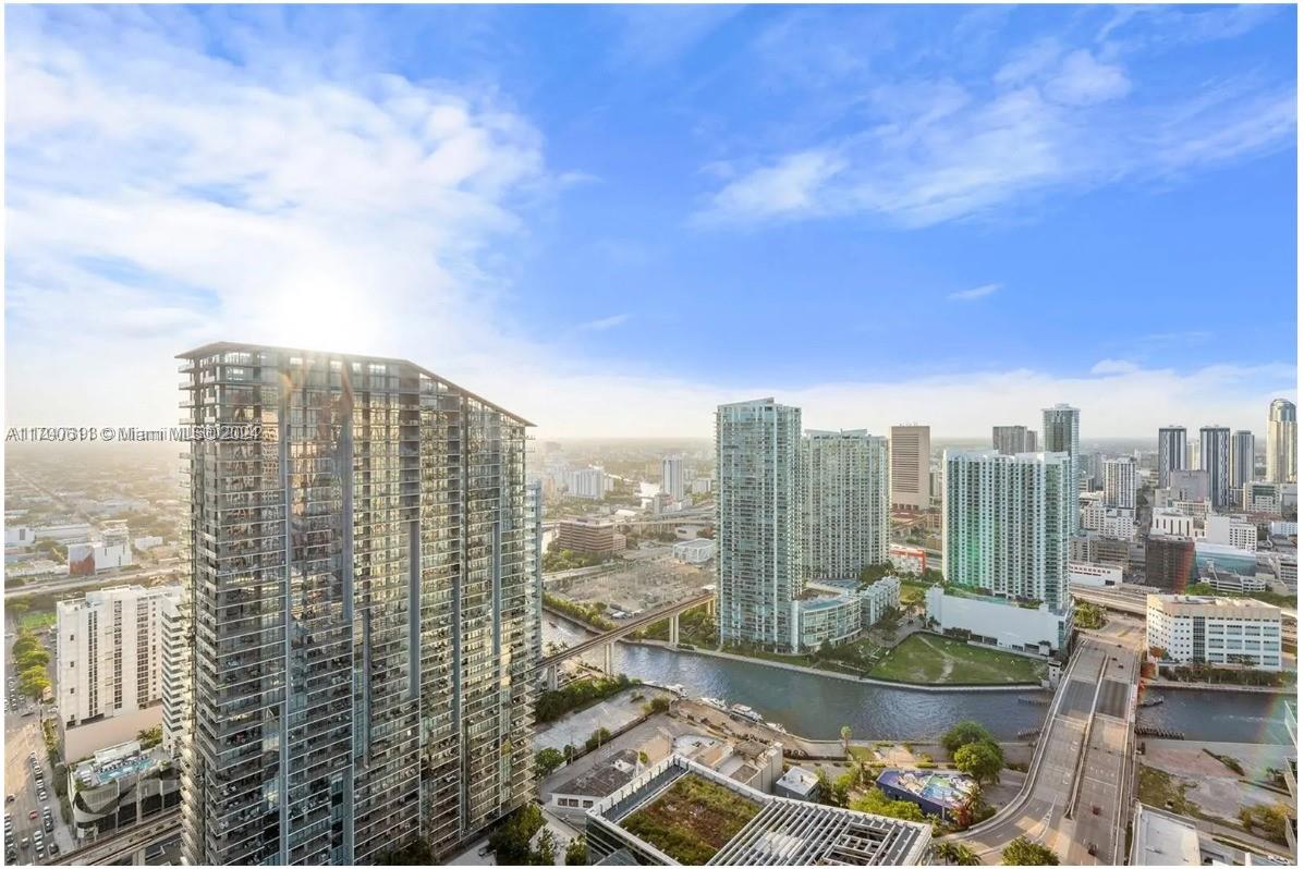 801 S Miami Ave #4509, Miami FL 33130