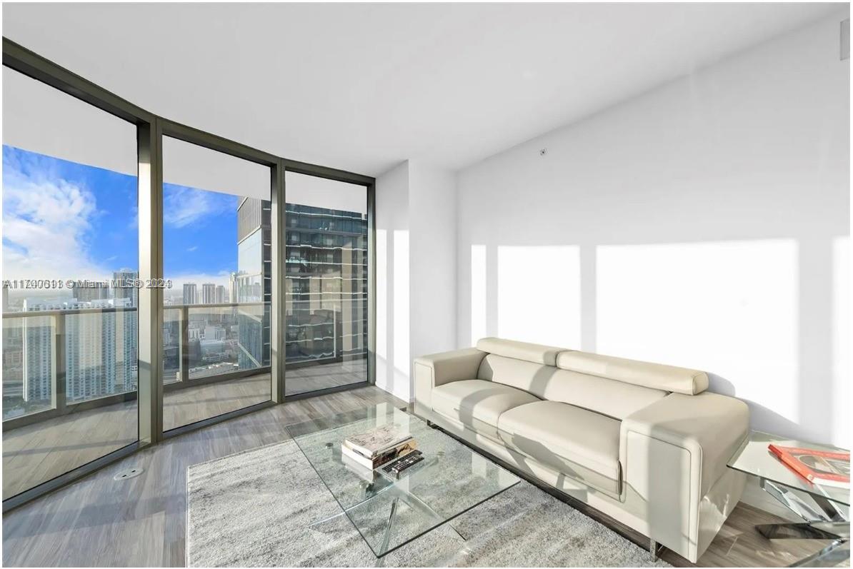 801 S Miami Ave #4509, Miami FL 33130