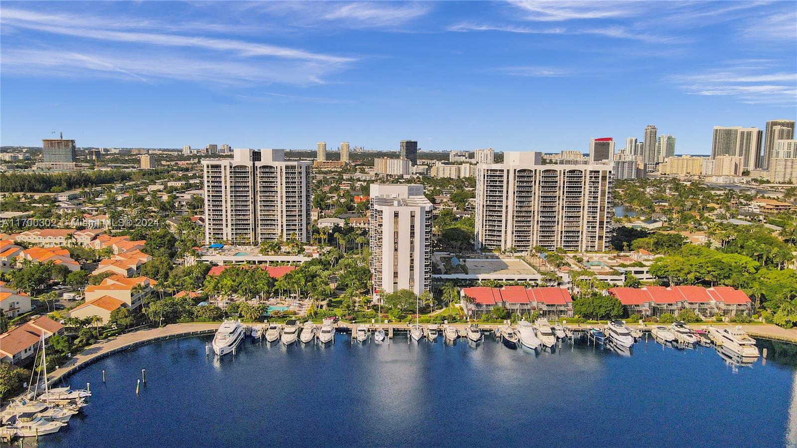 3610 Yacht Club Dr #210, Aventura, Florida image 40